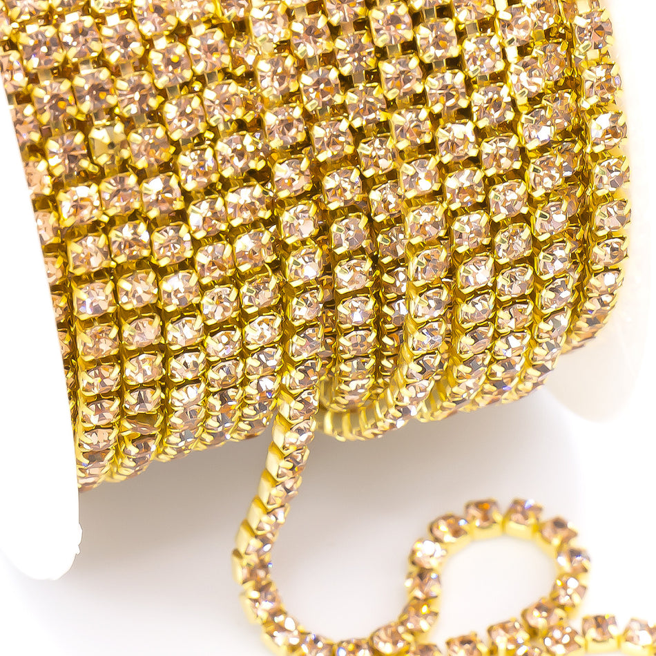 Стразовий ланцюг ss8 (2,5 мм) 1 м LCT gold