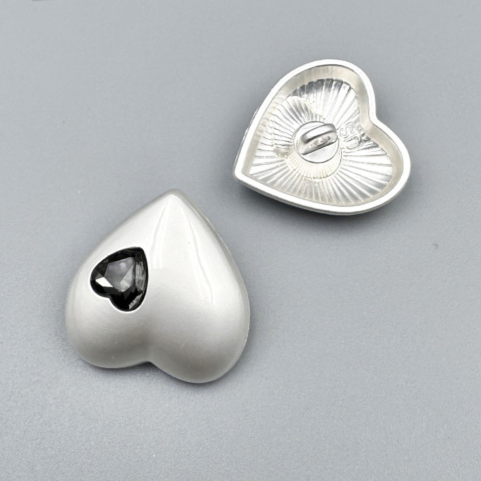 Гудзик Heart Diamond LuxFabric на ніжці метал 16х16 мм 1 шт. Сріблястий/Чорний